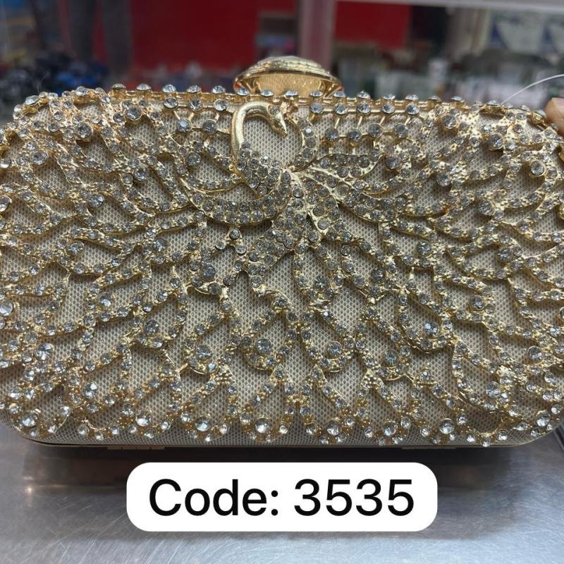Attractive Party Clutch Bag for Women